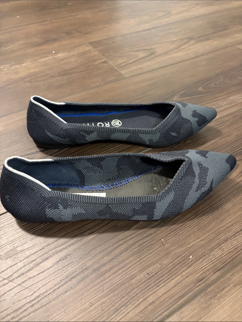 Rothy’s Retired The Point Camo Blue Gray size 9.5 - Picture 2 of 8